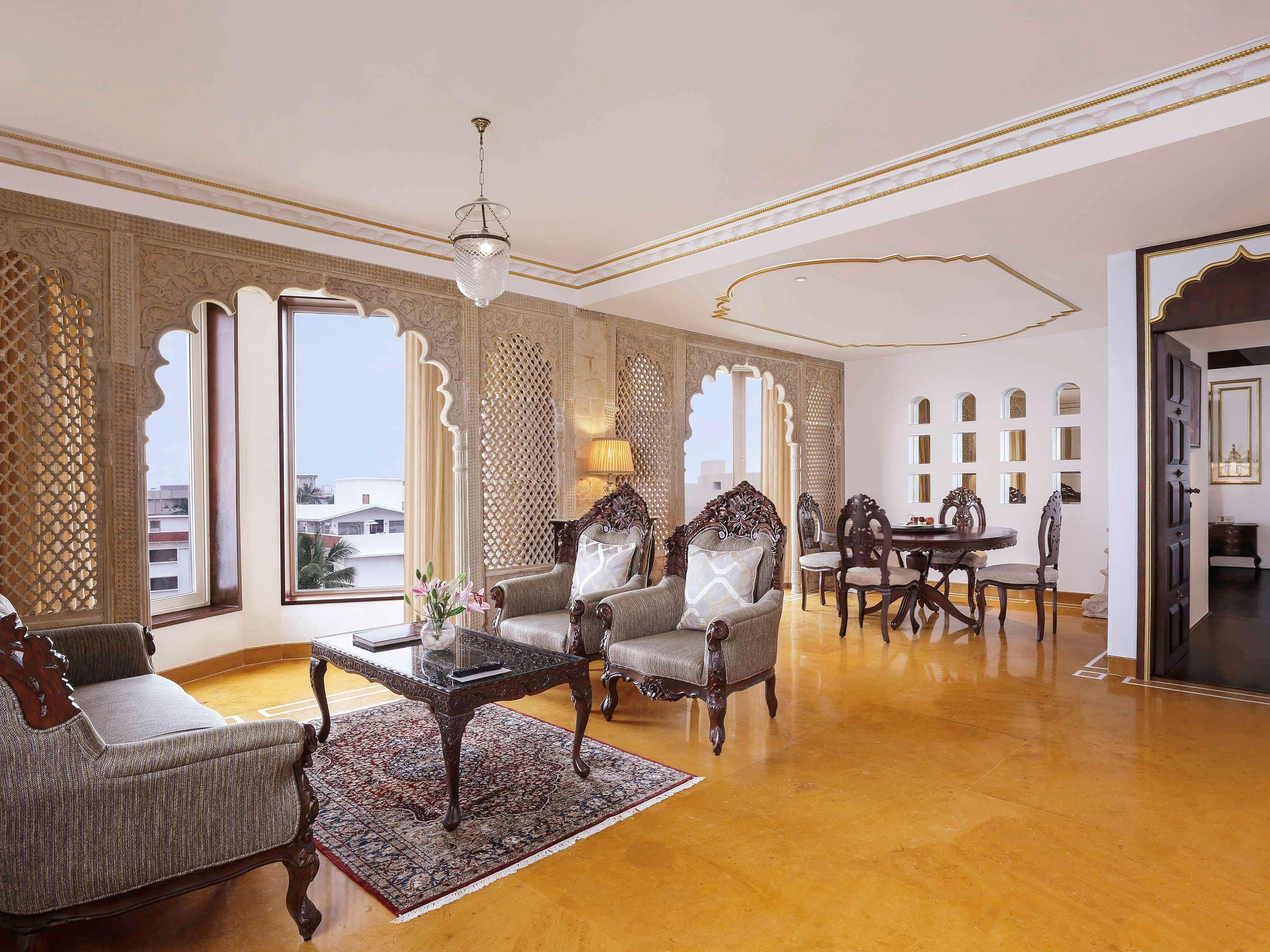 Novotel Mumbai Juhu Beach Bagian luar foto A suite at the Taj Mahal Palace
